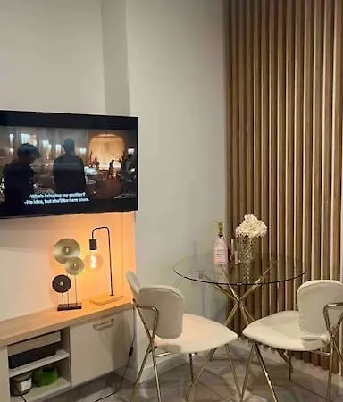 Centrum Ligota شقة كاتوفيتسه